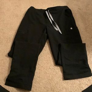 Figs scrubs yolo skinny black regular bottoms